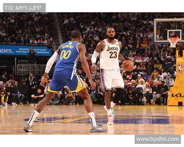 2006年12月16日湖人与山猫的精彩对决回顾与赛后分析