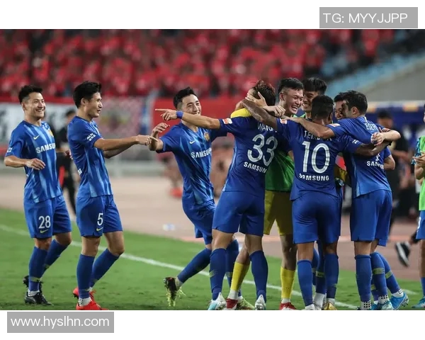 恒大U15青训队迎战江苏苏宁青少年球队全力争胜展现青春风采 恒大U15青训队迎战江苏苏宁青少年球队全力争胜展现青春风采